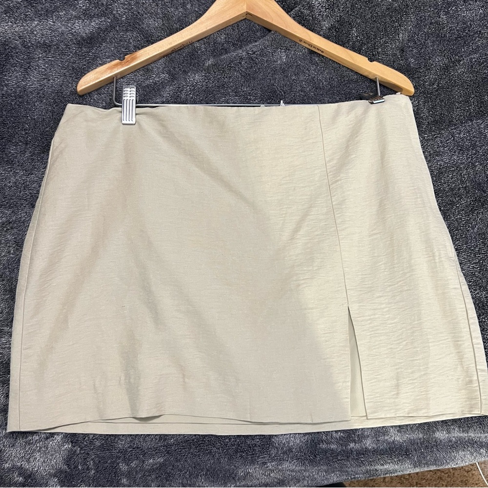 H&M mini skirt